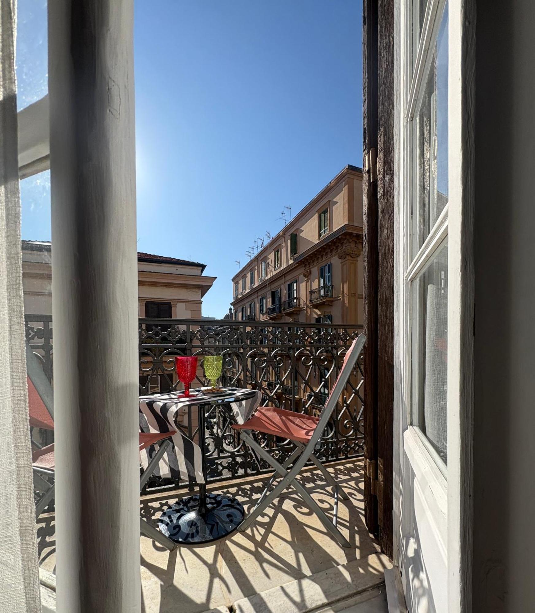 Voglia 'E Turna Hotell Neapel Exteriör bild